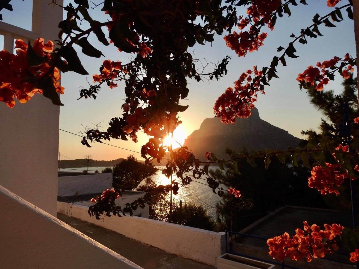 Lina Studios Kalymnos Town ภายนอก รูปภาพ